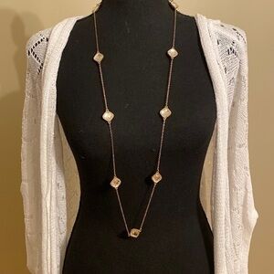 💛‼️NWOT‼️ “NY&C” Simple but Stunning Necklace